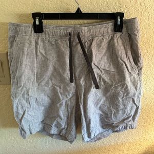 Goodfellow grey short